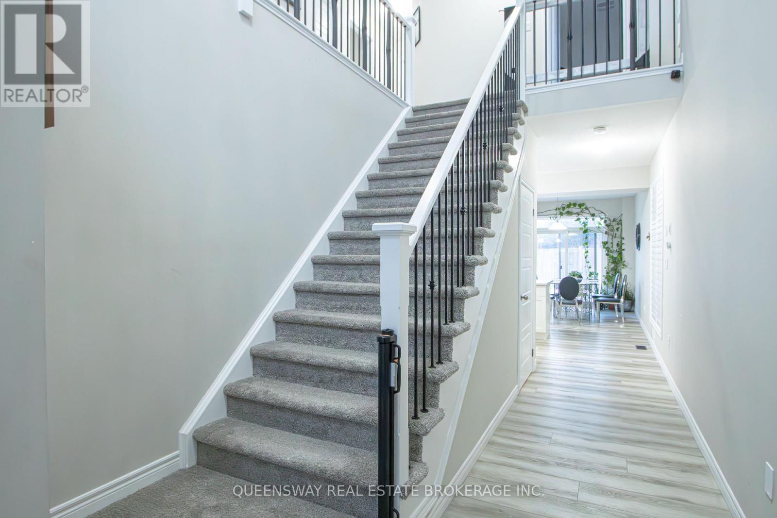 1306 Caen Avenue, Woodstock, Ontario  N4T 0J5 - Photo 6 - X12808730