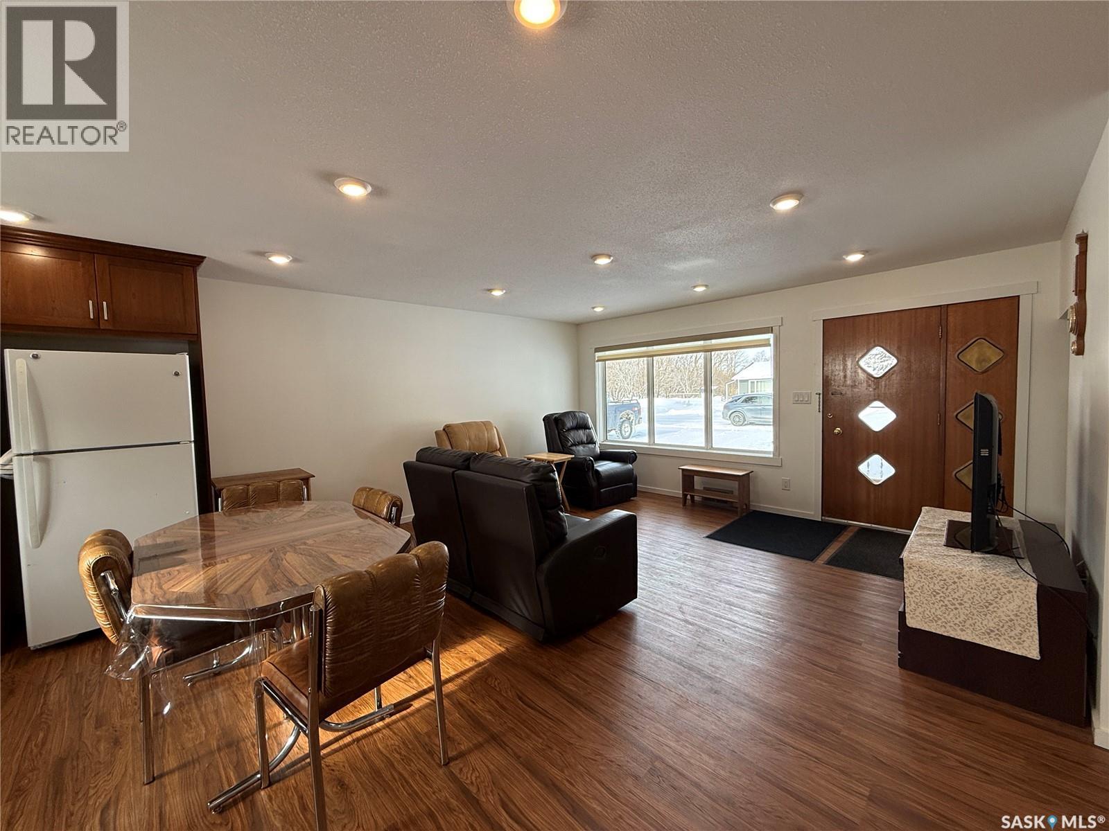 19 Saskatchewan Avenue, Quill Lake, Saskatchewan  S0A 3E0 - Photo 11 - SK028924