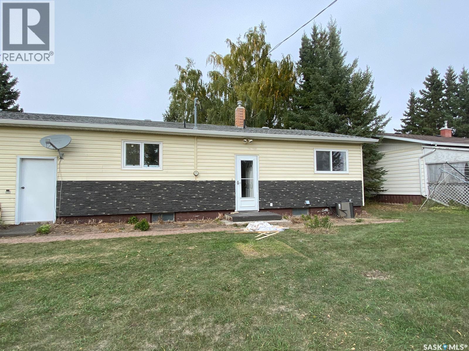 19 Saskatchewan Avenue, Quill Lake, Saskatchewan  S0A 3E0 - Photo 42 - SK028924