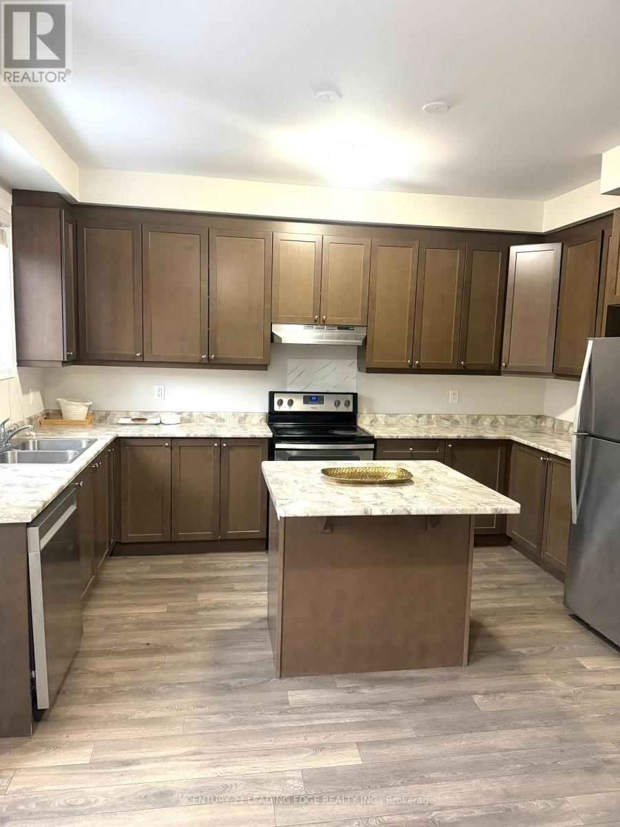 5 Fusilier Drive, Toronto, Ontario  M1L 0J4 - Photo 3 - E12806488