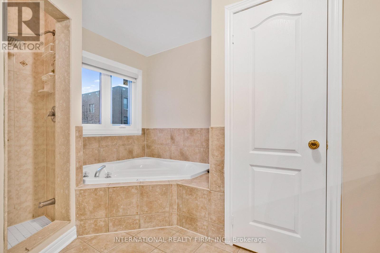 56 Wildberry Crescent, Vaughan, Ontario  L4H 2C6 - Photo 16 - N12808742