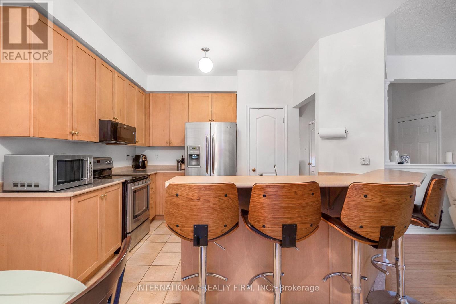 56 Wildberry Crescent, Vaughan, Ontario  L4H 2C6 - Photo 9 - N12808742