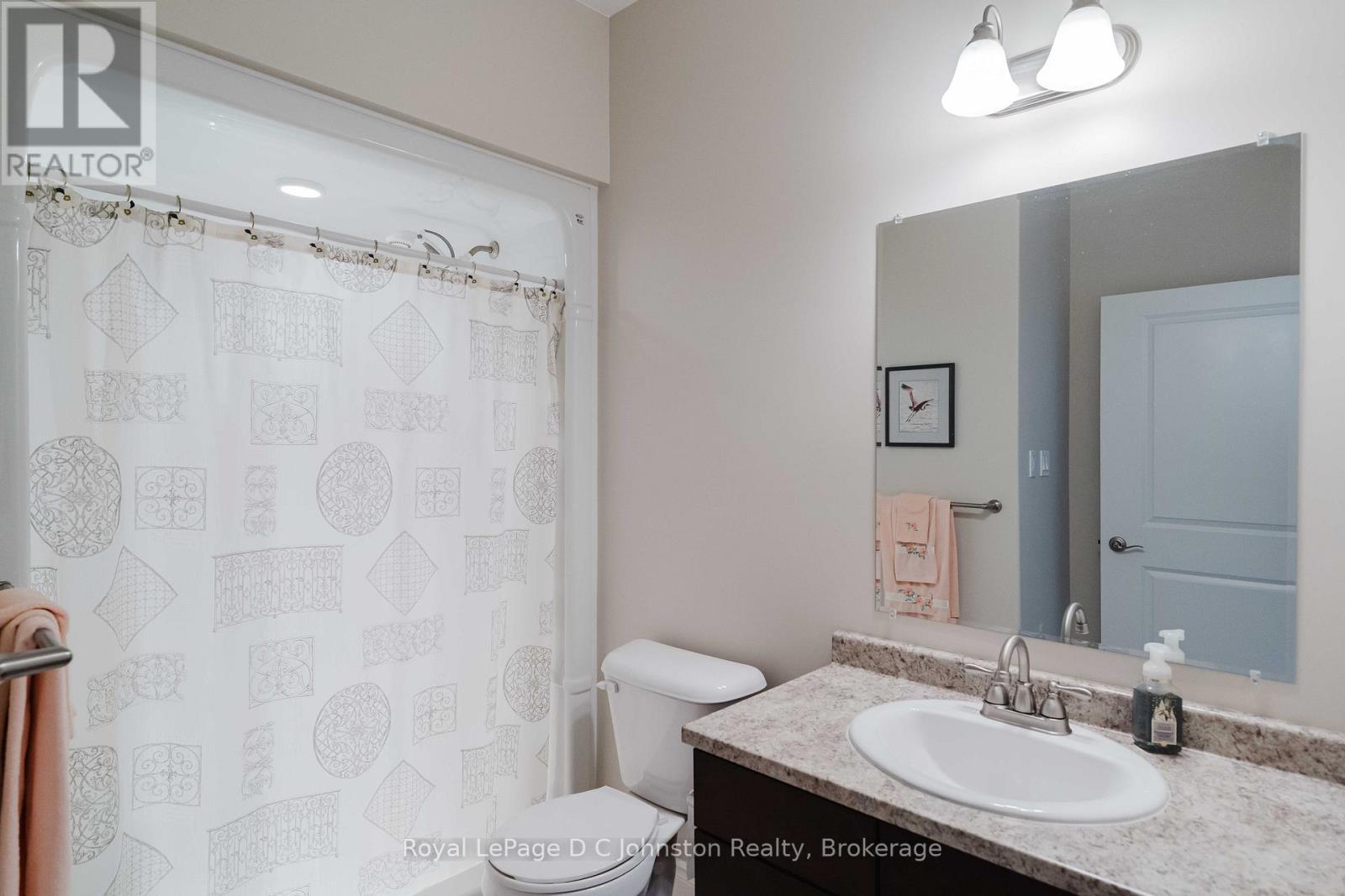 228 Grey Street S, Saugeen Shores, Ontario  N0H 2L0 - Photo 17 - X12808830