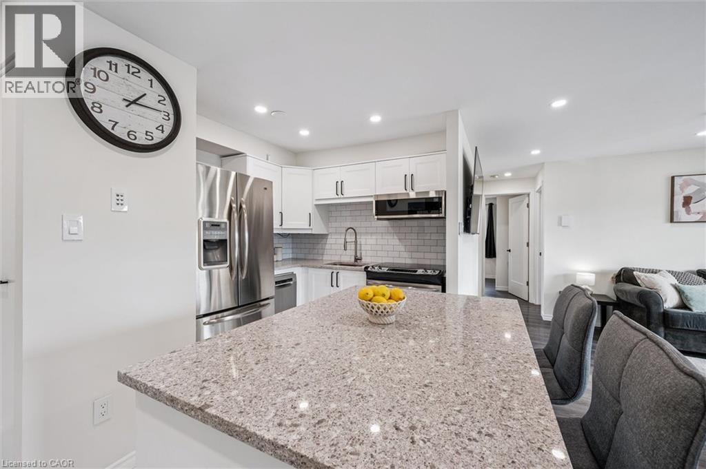 276 Eiwo Court Unit# 208, Waterloo, Ontario  N2K 3M6 - Photo 8 - 40787123