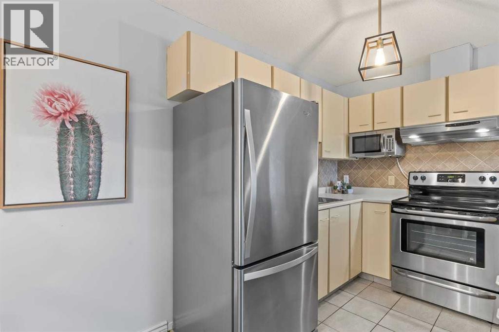 21, 3221 Edenwold Heights Nw, Calgary, Alberta  T3A 3Y8 - Photo 10 - A2287505