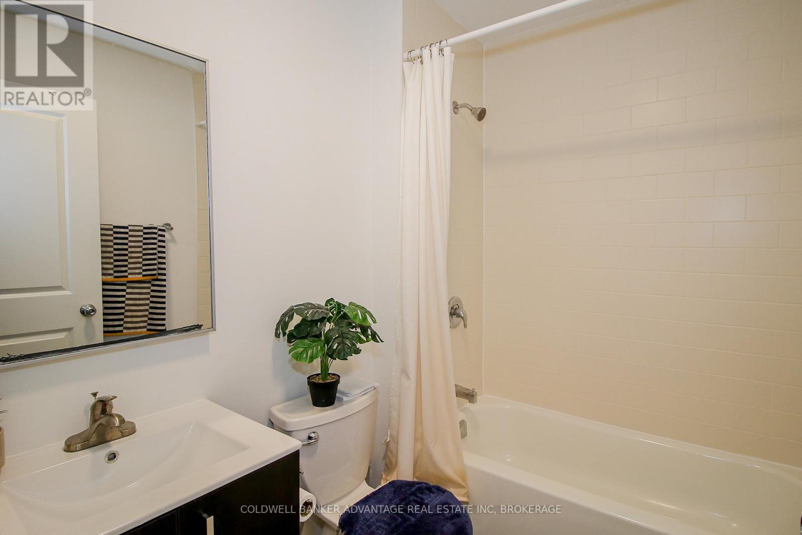 400 Chaffey Street, Welland (Lincoln/crowland), Ontario  L3B 0K4 - Photo 13 - X12808820