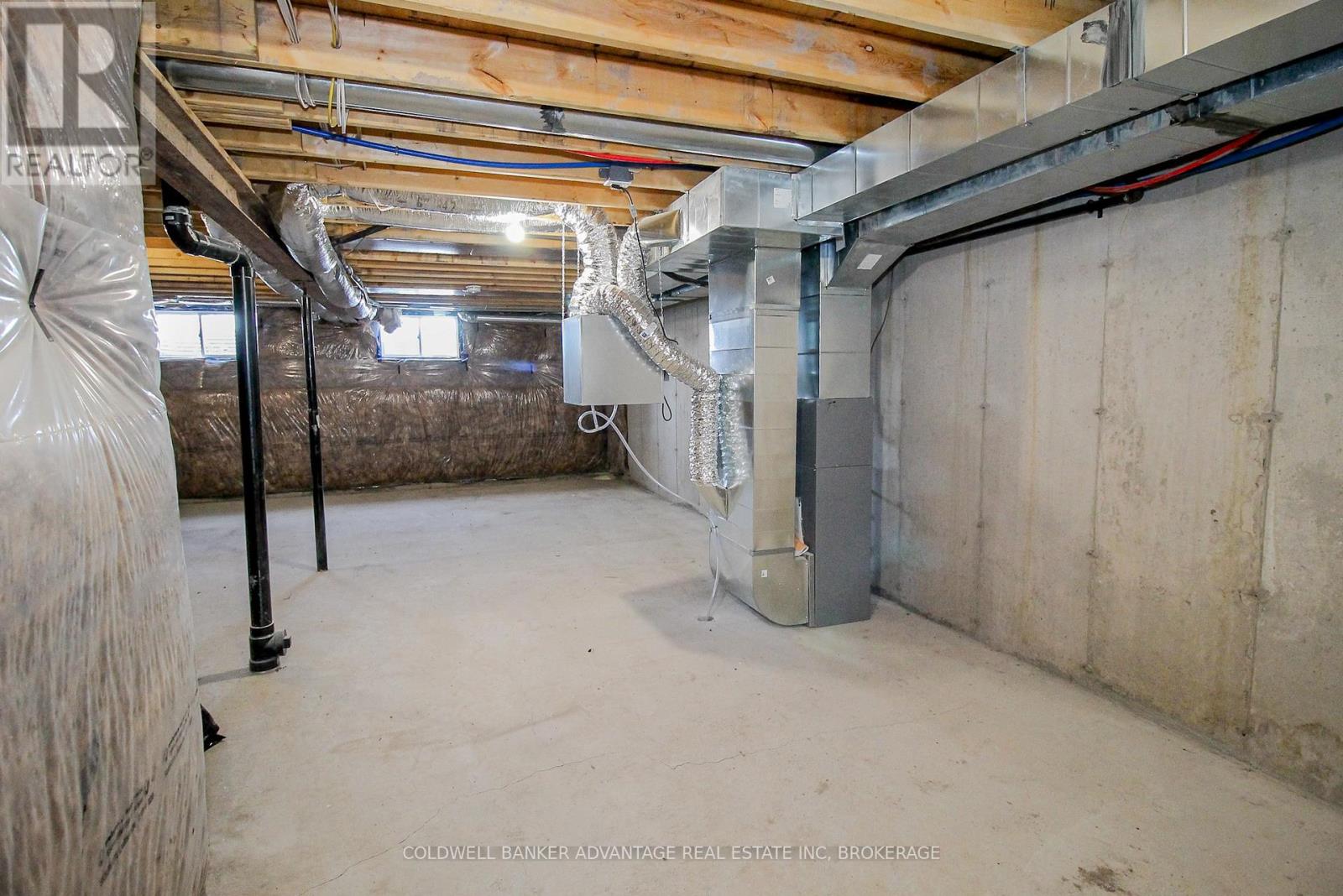 400 Chaffey Street, Welland (Lincoln/crowland), Ontario  L3B 0K4 - Photo 14 - X12808820