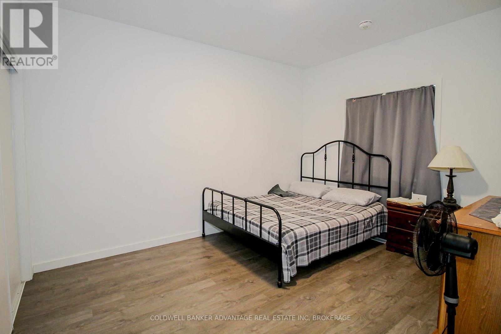 400 Chaffey Street, Welland (Lincoln/crowland), Ontario  L3B 0K4 - Photo 8 - X12808820