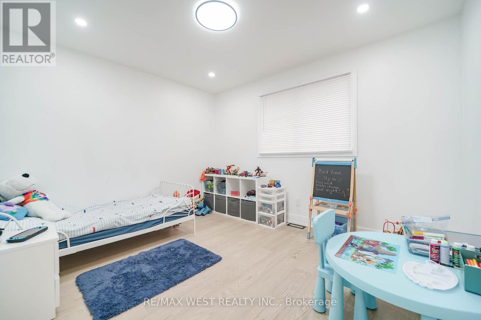 7118 Yonge Street, Innisfil, Ontario  L9S 4P3 - Photo 9 - N12808316