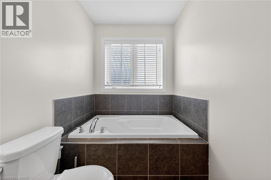 4020 Fracchioni Drive, Beamsville, Ontario  L3J 0R8 - Photo 27 - 40806644