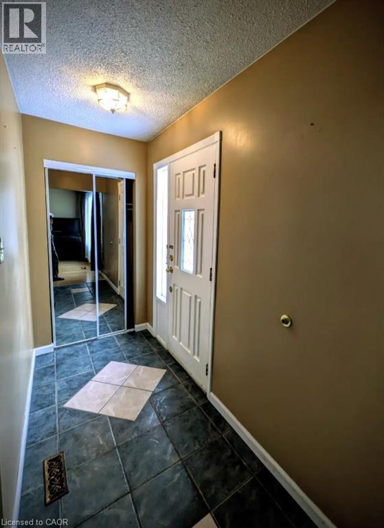 77 Sekura Crescent, Cambridge, Ontario  N1R 7C9 - Photo 9 - 40806617