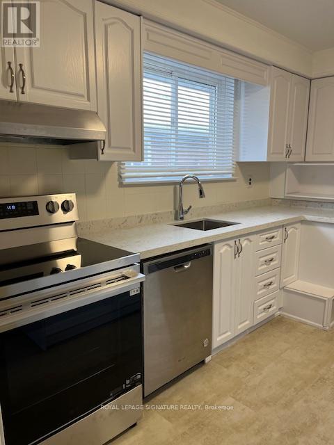 92 Fortrose Crescent, Toronto (Parkwoods-Donalda), Ontario  M3A 2H1 - Photo 14 - C12808818