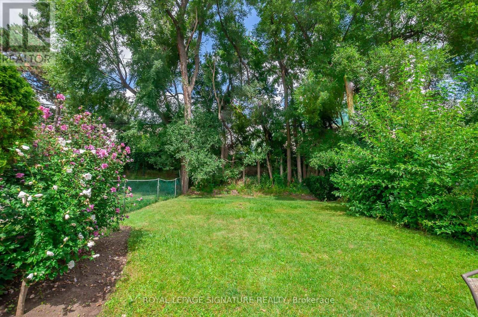 92 Fortrose Crescent, Toronto (Parkwoods-Donalda), Ontario  M3A 2H1 - Photo 33 - C12808818