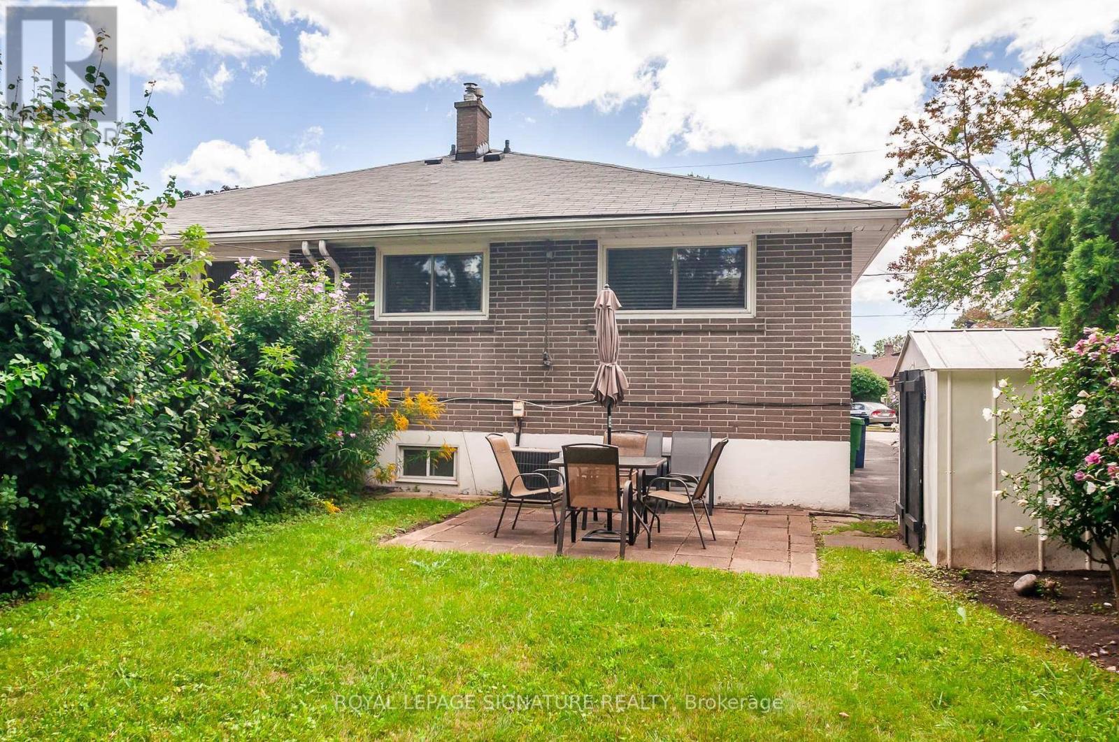 92 Fortrose Crescent, Toronto (Parkwoods-Donalda), Ontario  M3A 2H1 - Photo 35 - C12808818