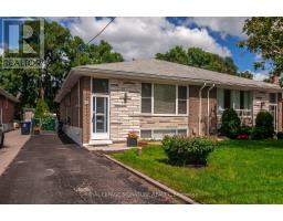 92 FORTROSE CRESCENT, Toronto, Ontario