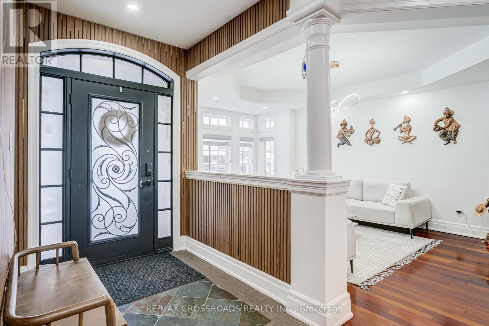 1653 Goldenridge Road, Pickering, Ontario  L1V 7J5 - Photo 4 - E12808810