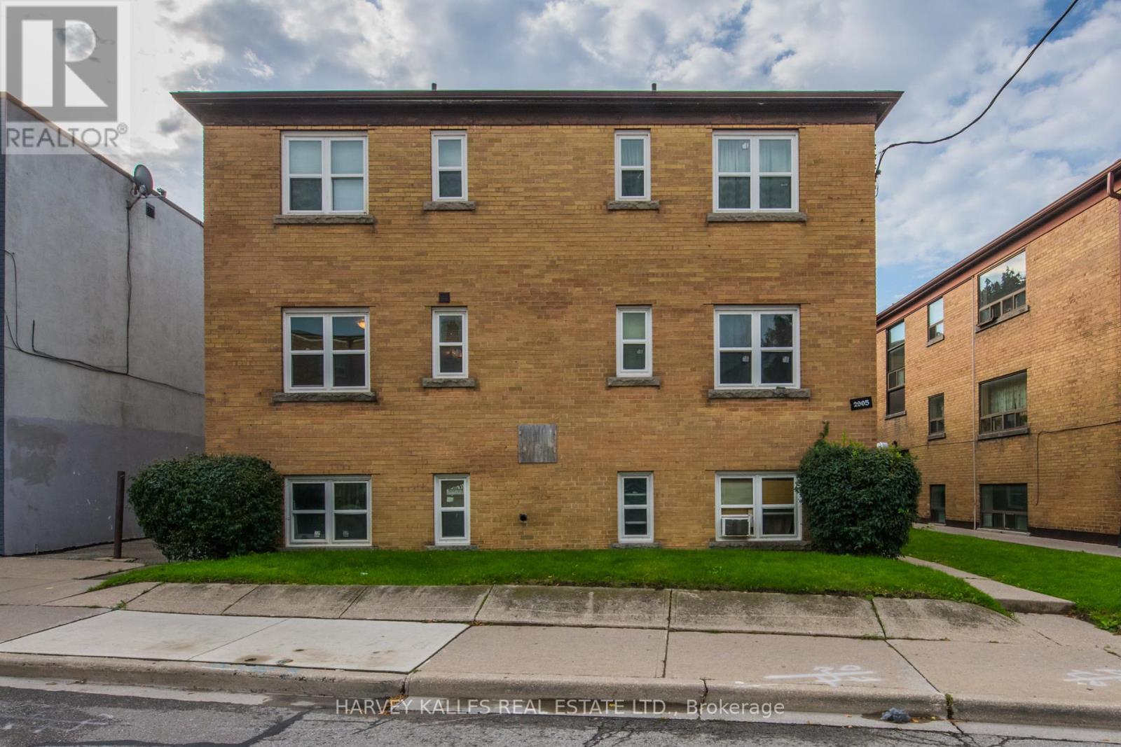 12 - 2905 St Clair Avenue E, Toronto (O'connor-Parkview), Ontario  M4B 1N5 - Photo 5 - E12808828