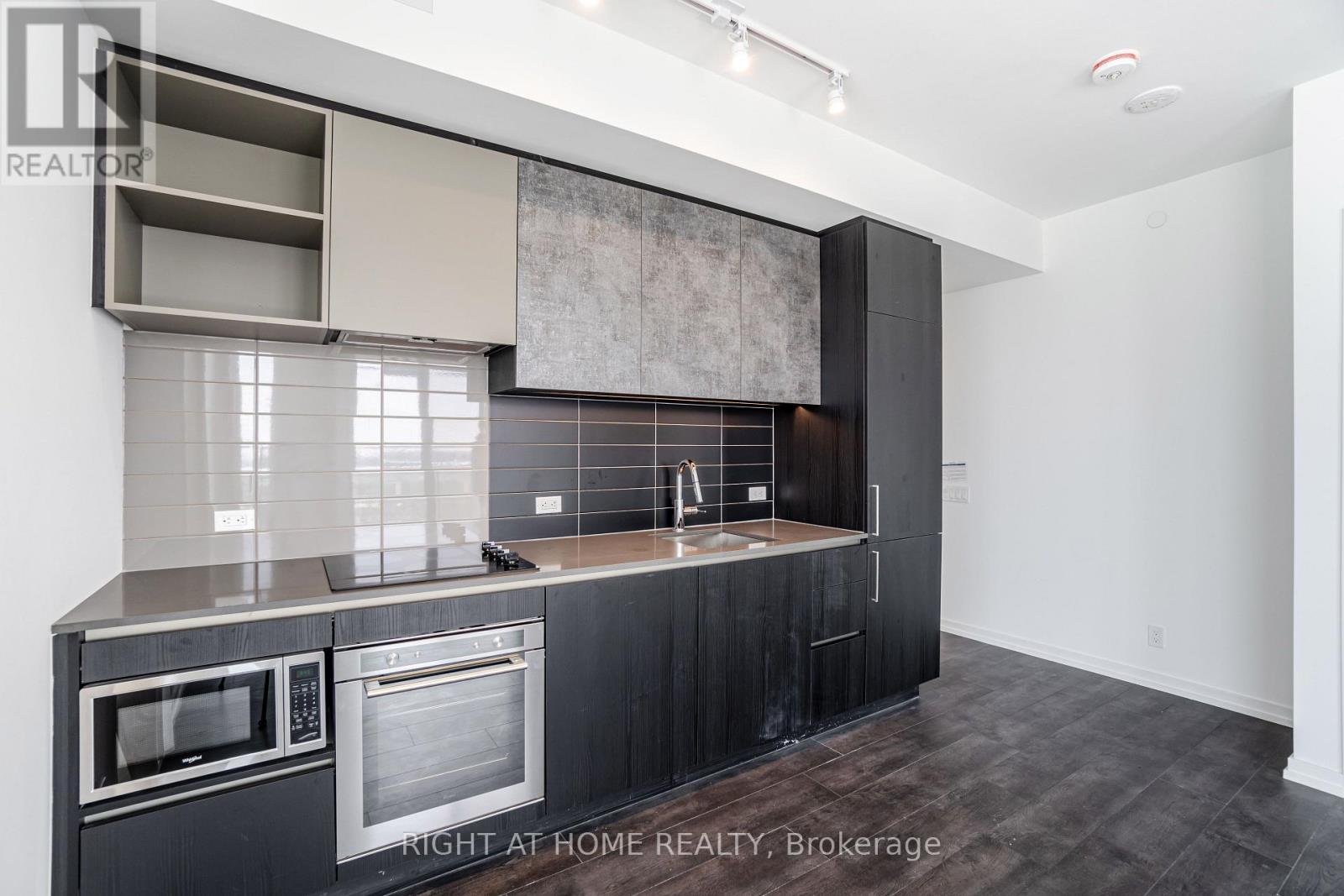 2802 - 7890 Jane Street, Vaughan (Vaughan Corporate Centre), Ontario  L4K 0K9 - Photo 10 - N12808794