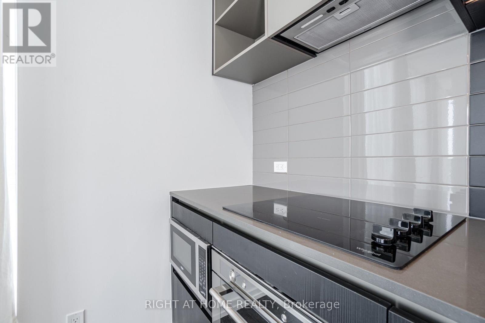 2802 - 7890 Jane Street, Vaughan (Vaughan Corporate Centre), Ontario  L4K 0K9 - Photo 12 - N12808794