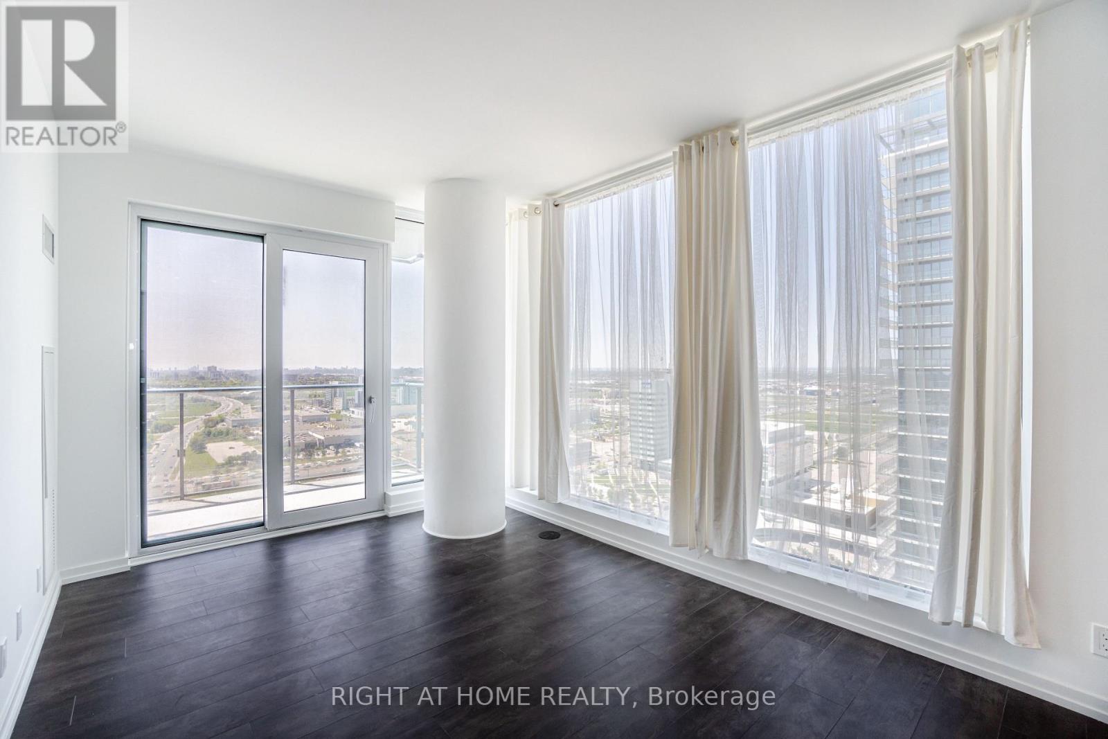 2802 - 7890 Jane Street, Vaughan (Vaughan Corporate Centre), Ontario  L4K 0K9 - Photo 8 - N12808794