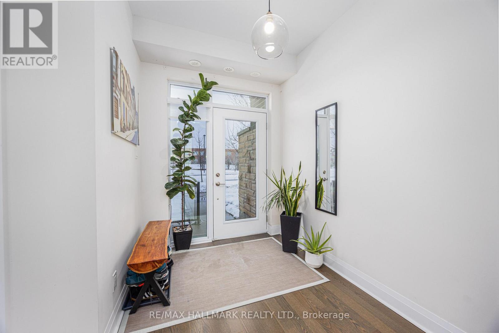 4 - 90 Little Creek Road, Mississauga, Ontario  L5R 0E9 - Photo 5 - W12805588