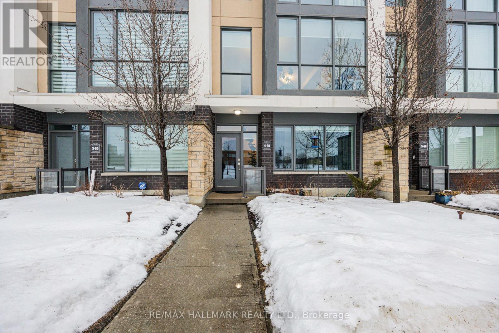 4 - 90 Little Creek Road, Mississauga, Ontario  L5R 0E9 - Photo 4 - W12805588