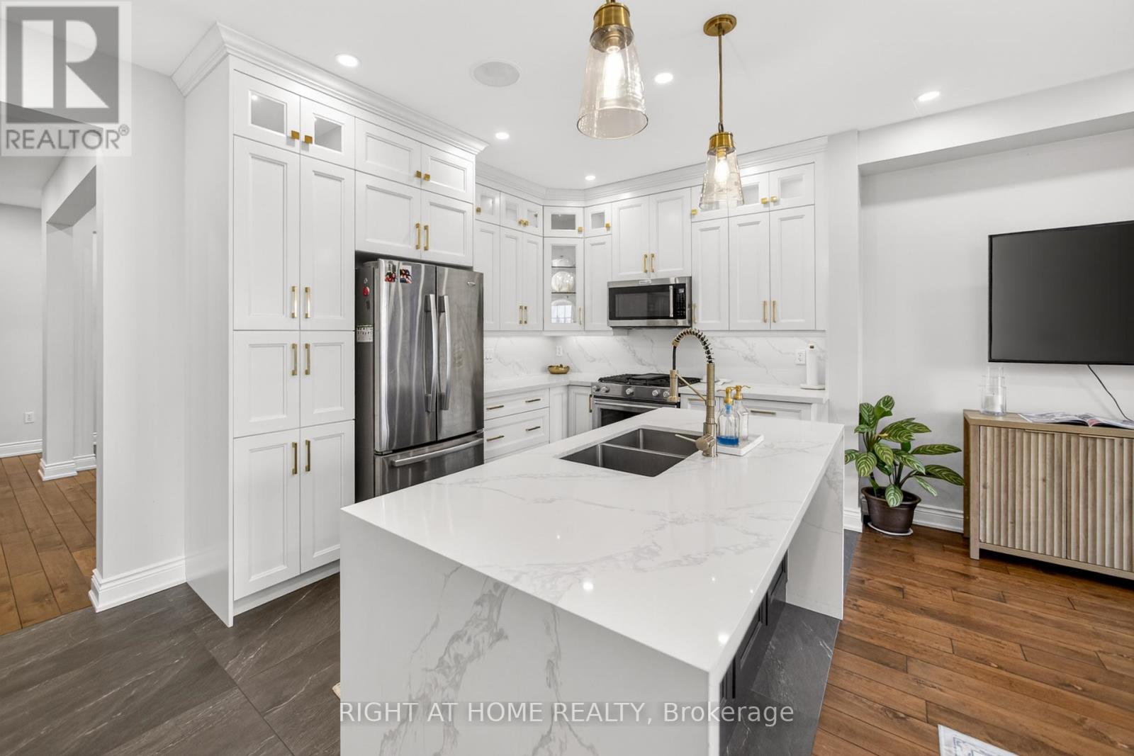 784 Dow Landing, Milton, Ontario  L9T 7P6 - Photo 17 - W12808806