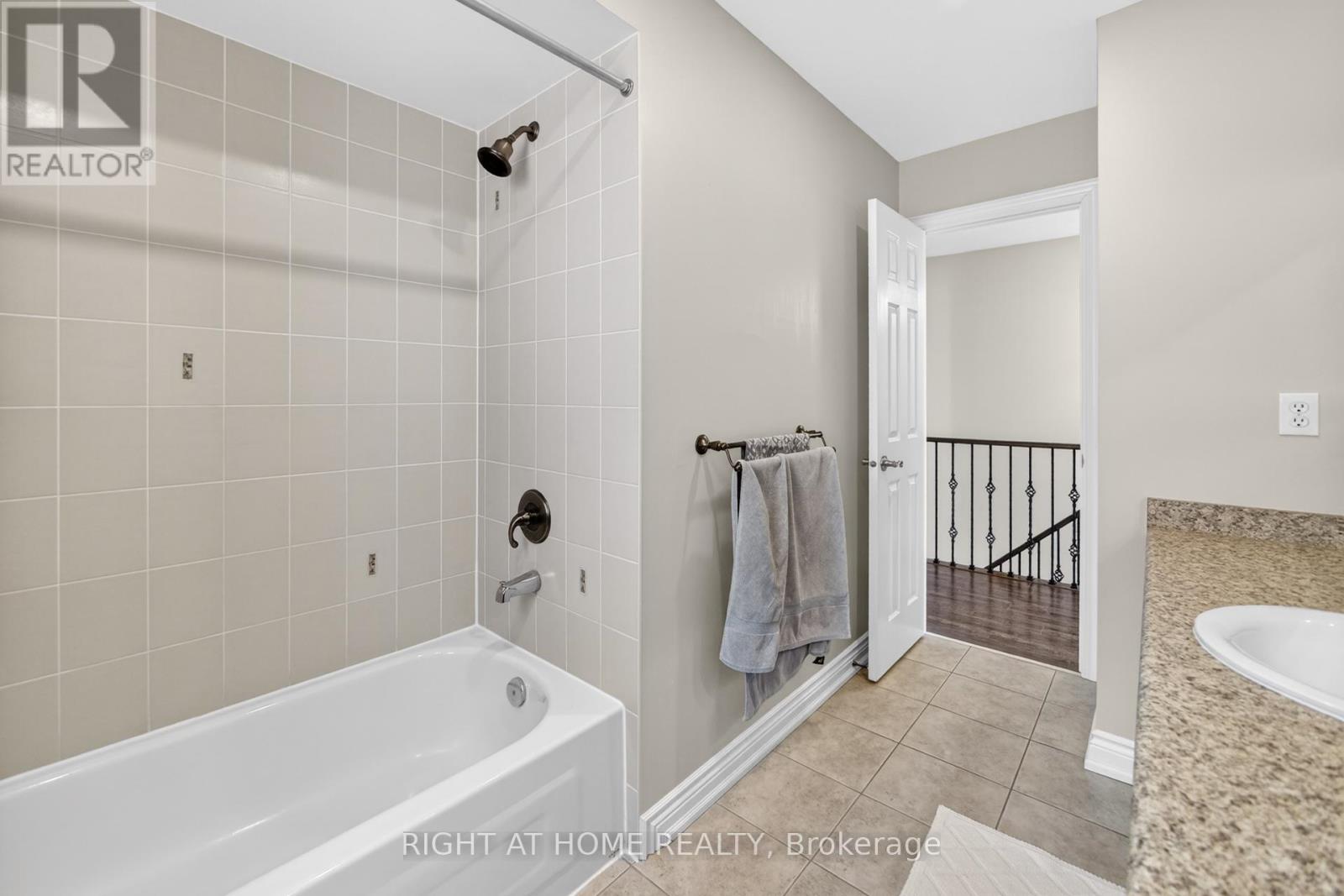 784 Dow Landing, Milton, Ontario  L9T 7P6 - Photo 41 - W12808806