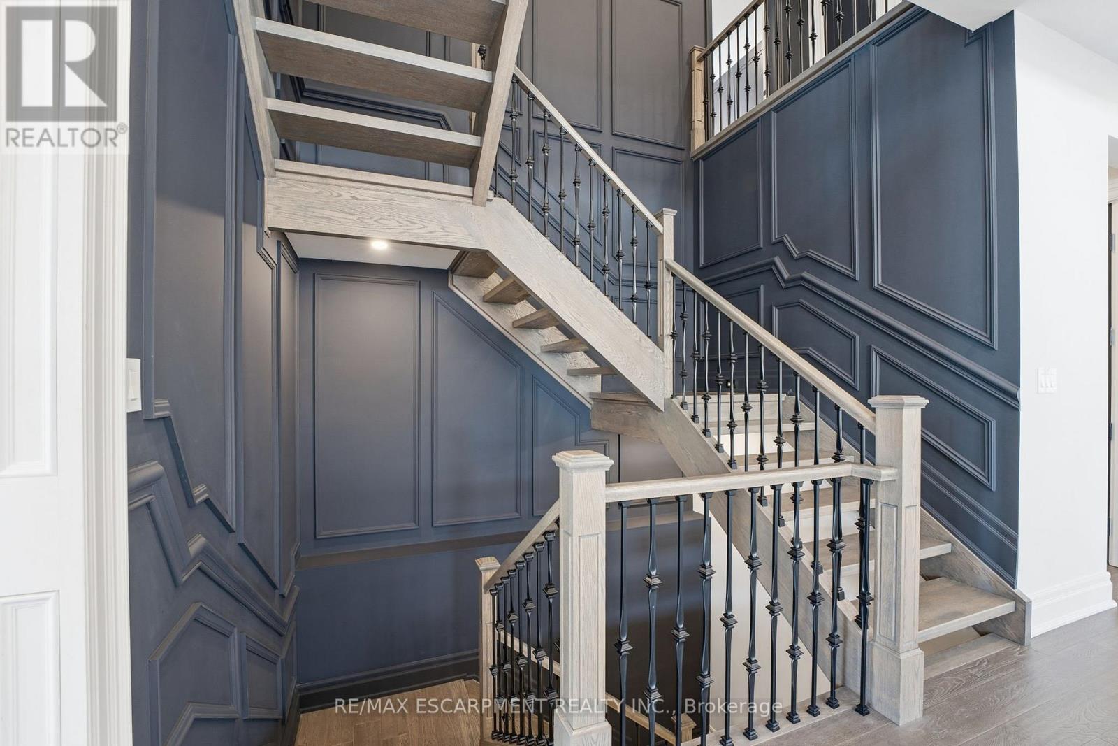 3 - 2265 Lakeshore Road, Burlington, Ontario  L7R 1B1 - Photo 18 - W12808822