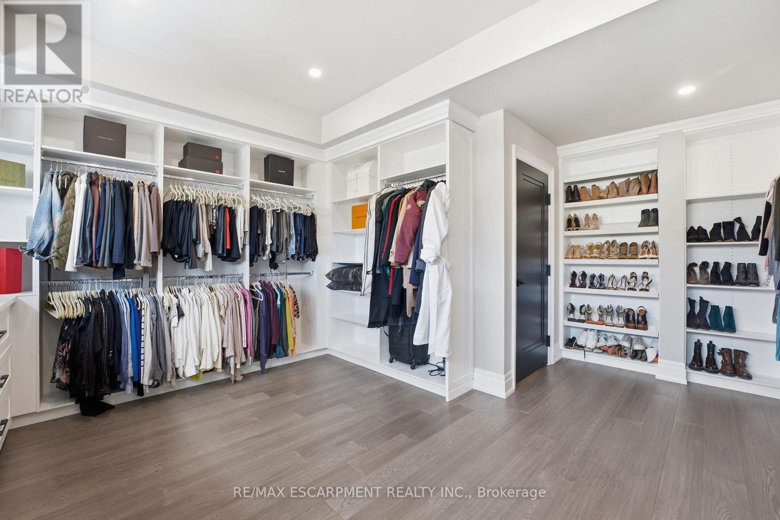 3 - 2265 Lakeshore Road, Burlington, Ontario  L7R 1B1 - Photo 23 - W12808822