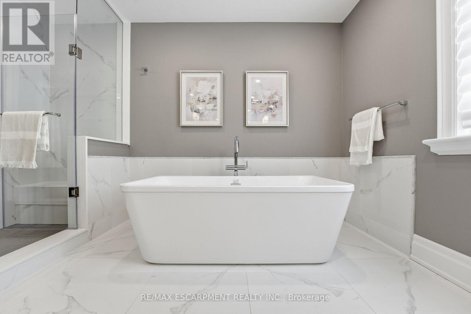 3 - 2265 Lakeshore Road, Burlington, Ontario  L7R 1B1 - Photo 25 - W12808822