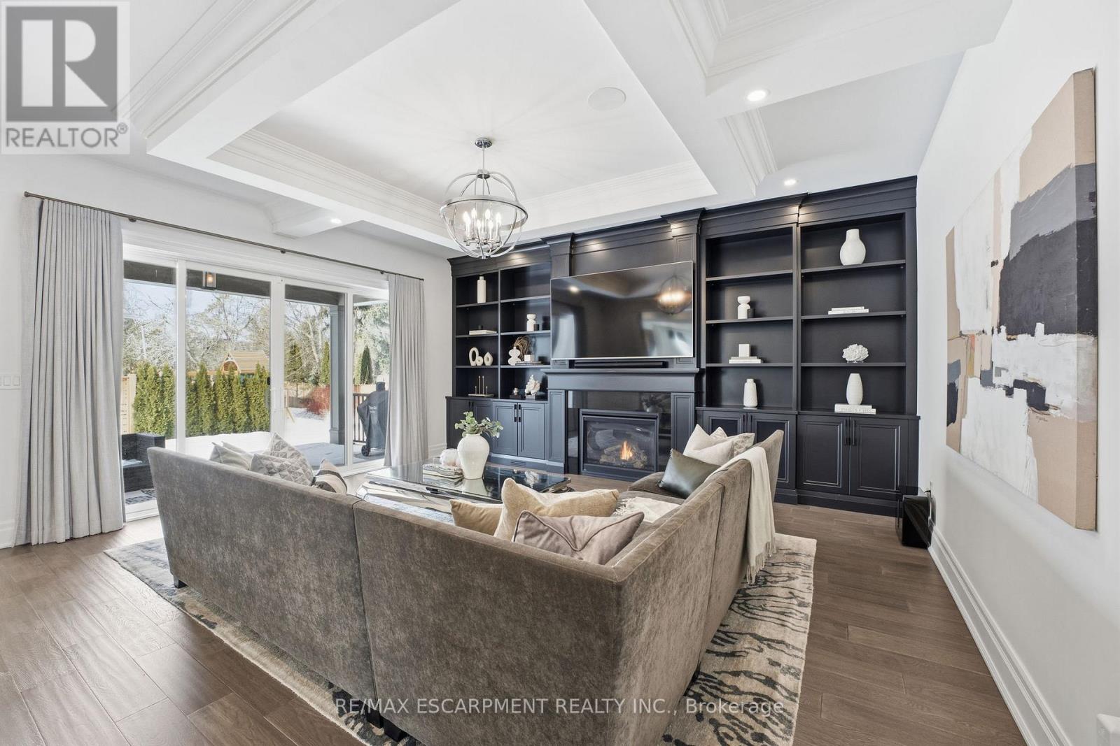 3 - 2265 Lakeshore Road, Burlington, Ontario  L7R 1B1 - Photo 9 - W12808822