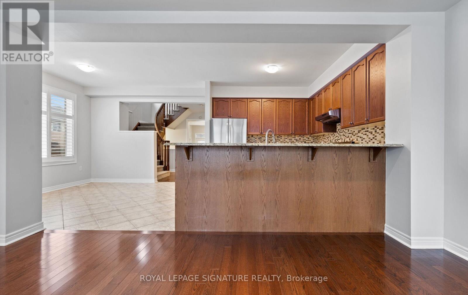 33 - 2019 Trawden Way, Oakville (Bc Bronte Creek), Ontario  L6M 0M3 - Photo 12 - W12808824