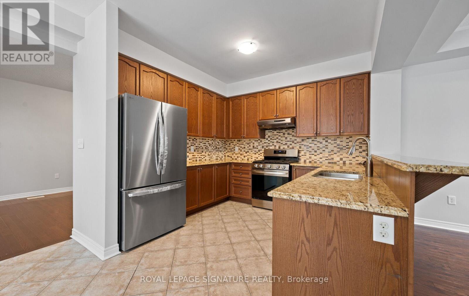 33 - 2019 Trawden Way, Oakville (Bc Bronte Creek), Ontario  L6M 0M3 - Photo 14 - W12808824