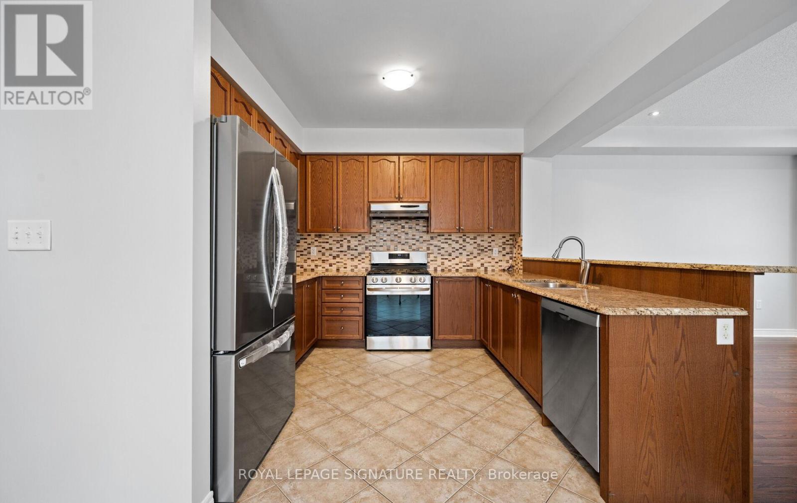 33 - 2019 Trawden Way, Oakville (Bc Bronte Creek), Ontario  L6M 0M3 - Photo 15 - W12808824