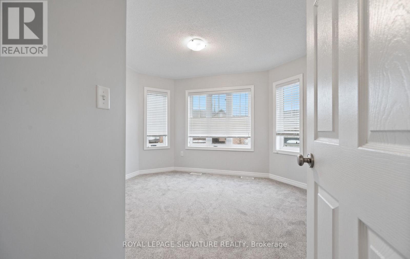 33 - 2019 Trawden Way, Oakville (Bc Bronte Creek), Ontario  L6M 0M3 - Photo 37 - W12808824