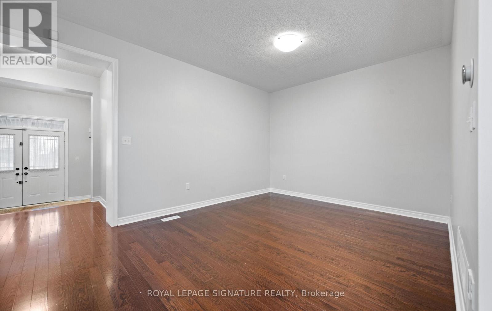 33 - 2019 Trawden Way, Oakville (Bc Bronte Creek), Ontario  L6M 0M3 - Photo 7 - W12808824