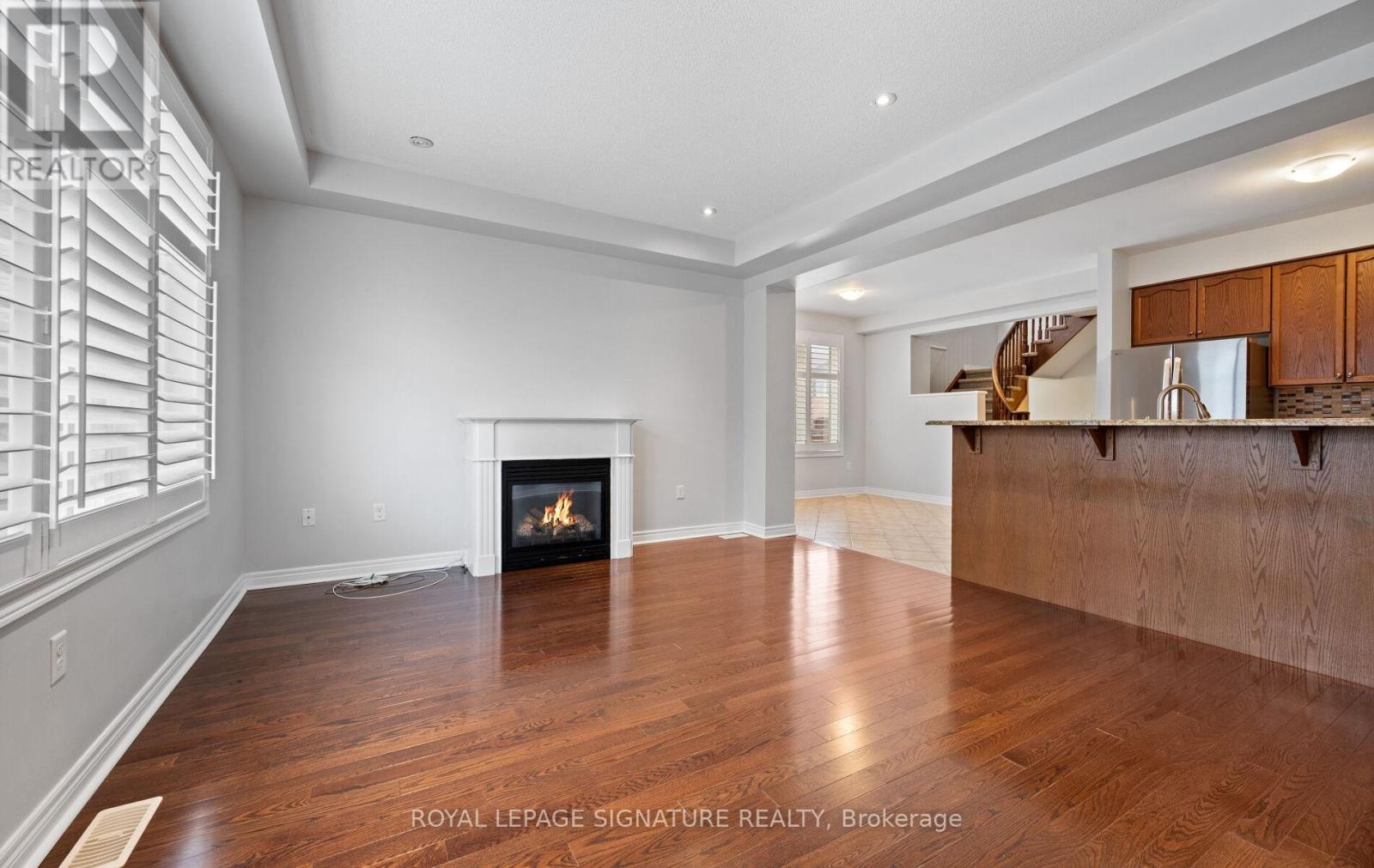 33 - 2019 Trawden Way, Oakville (Bc Bronte Creek), Ontario  L6M 0M3 - Photo 8 - W12808824