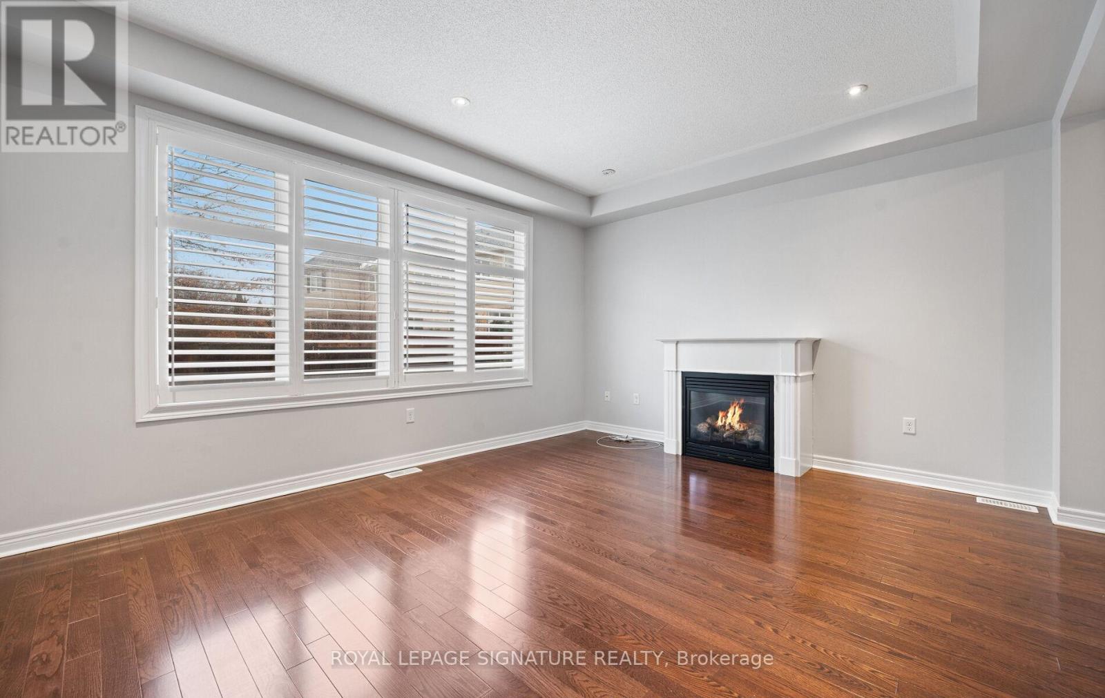 33 - 2019 Trawden Way, Oakville (Bc Bronte Creek), Ontario  L6M 0M3 - Photo 9 - W12808824