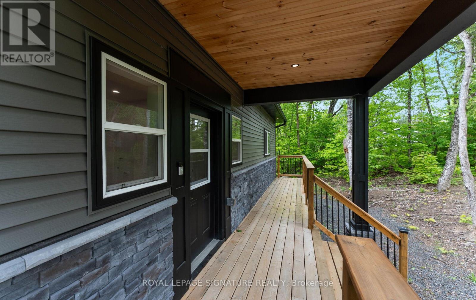 44 Sunnyshore Park Drive, Mckellar, Ontario  P2A 0B5 - Photo 5 - X12808804