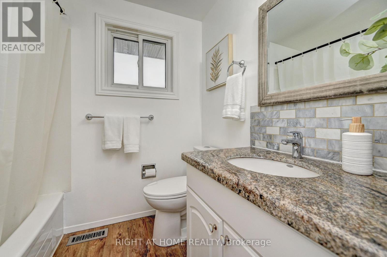 39 Southwood Drive, Kitchener, Ontario  N2E 2E6 - Photo 26 - X12808854