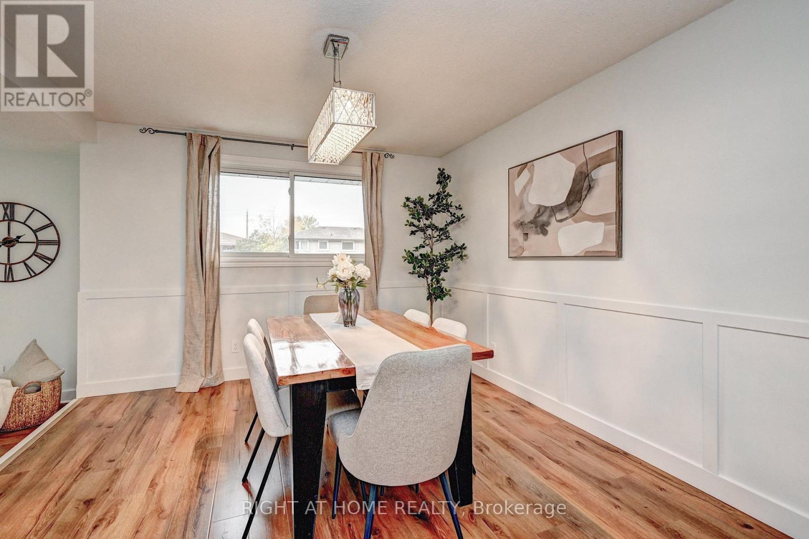 39 Southwood Drive, Kitchener, Ontario  N2E 2E6 - Photo 6 - X12808854