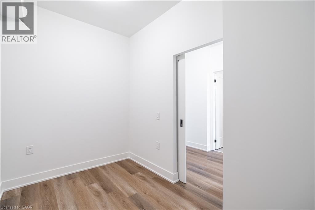 2088 James Street Unit# 1204, Burlington, Ontario  L7R 0H2 - Photo 15 - 40806726