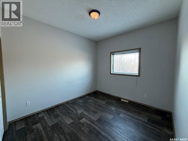 60 Banks Crescent, Kamsack, Saskatchewan  S0A 1S0 - Photo 12 - SK021388