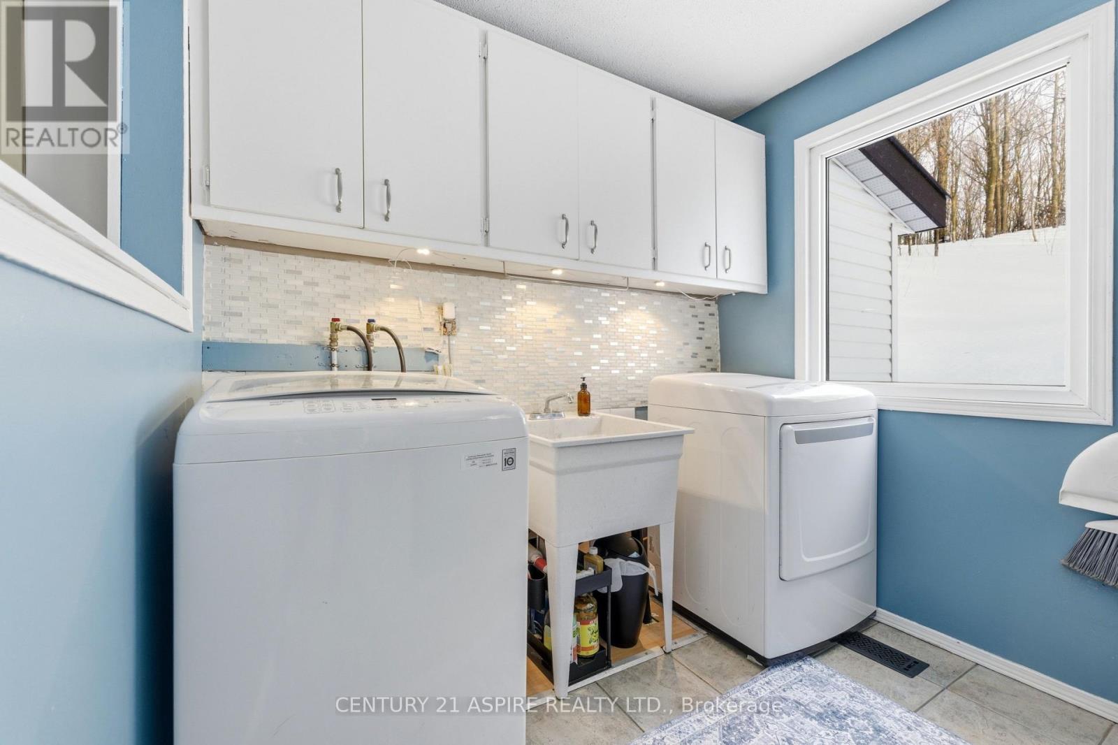 374 Lapasse Road, Whitewater Region, Ontario  K0J 1C0 - Photo 8 - X12808920