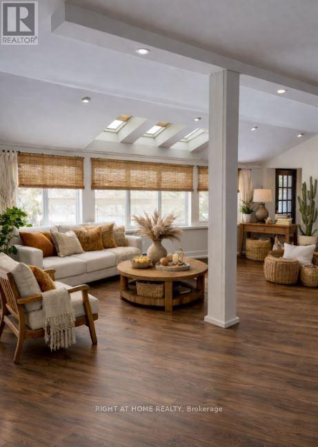 2673 Lake Shore Boulevard W, Toronto, Ontario  M8V 1G6 - Photo 11 - W12780100