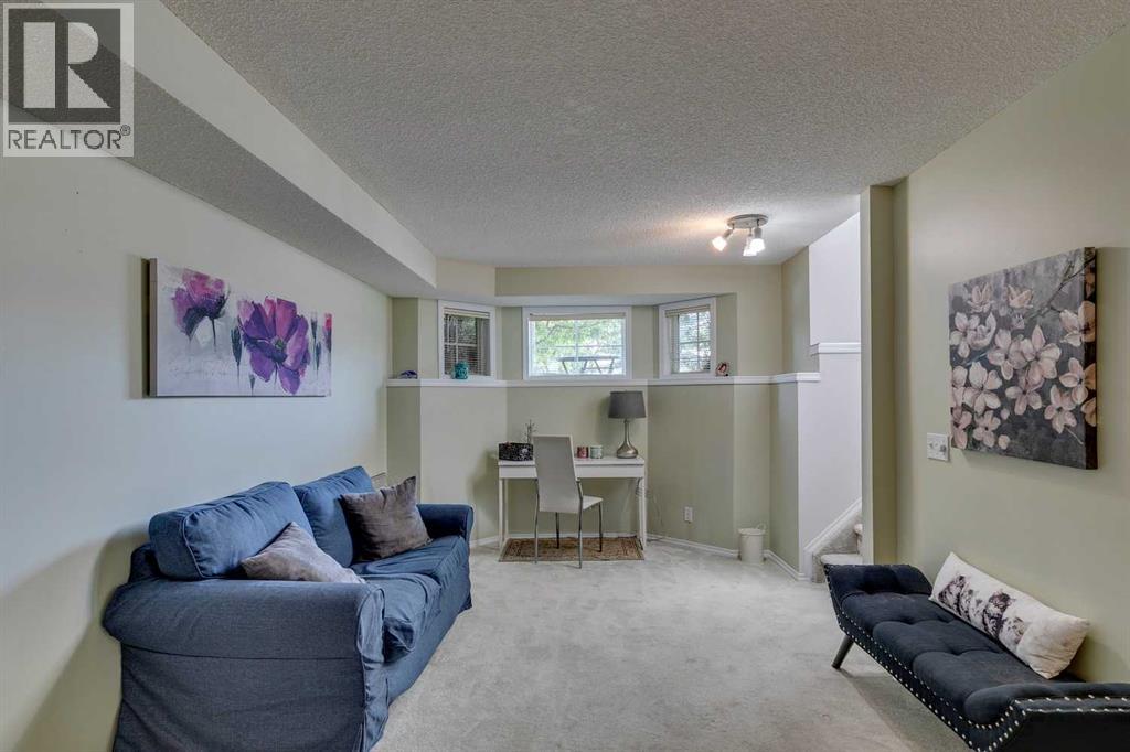 271 Tuscany Valley Drive Nw, Calgary, Alberta  T3L 2A6 - Photo 22 - A2283391