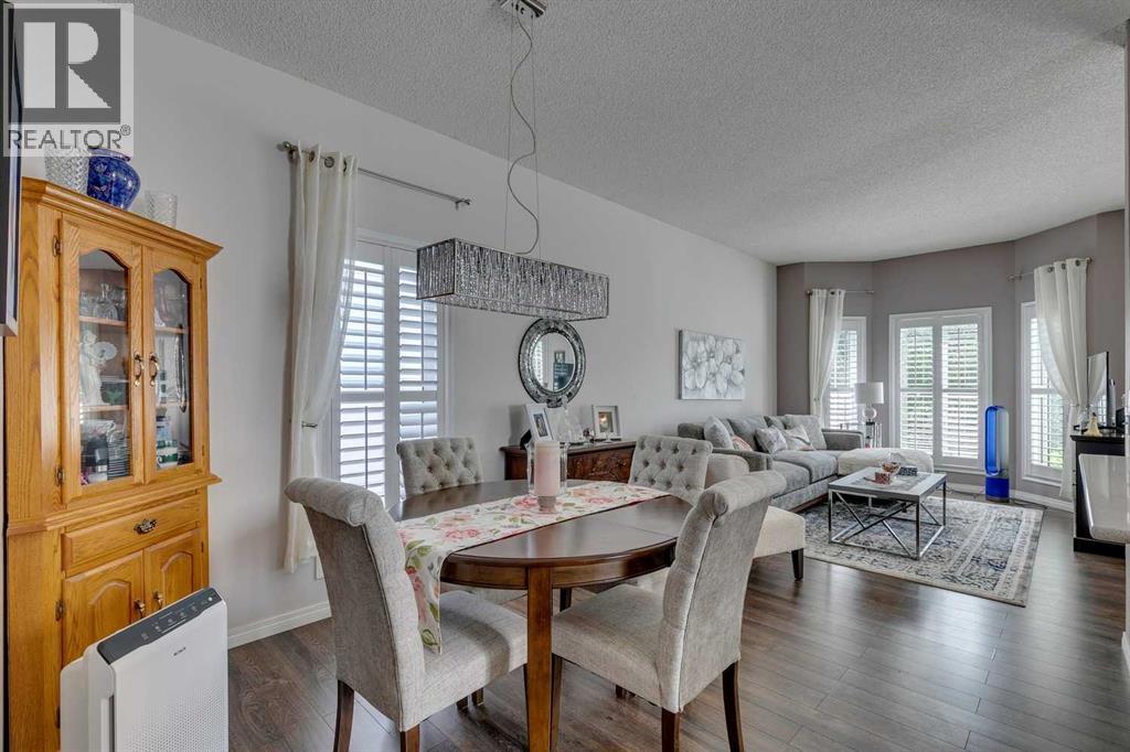 271 Tuscany Valley Drive Nw, Calgary, Alberta  T3L 2A6 - Photo 8 - A2283391