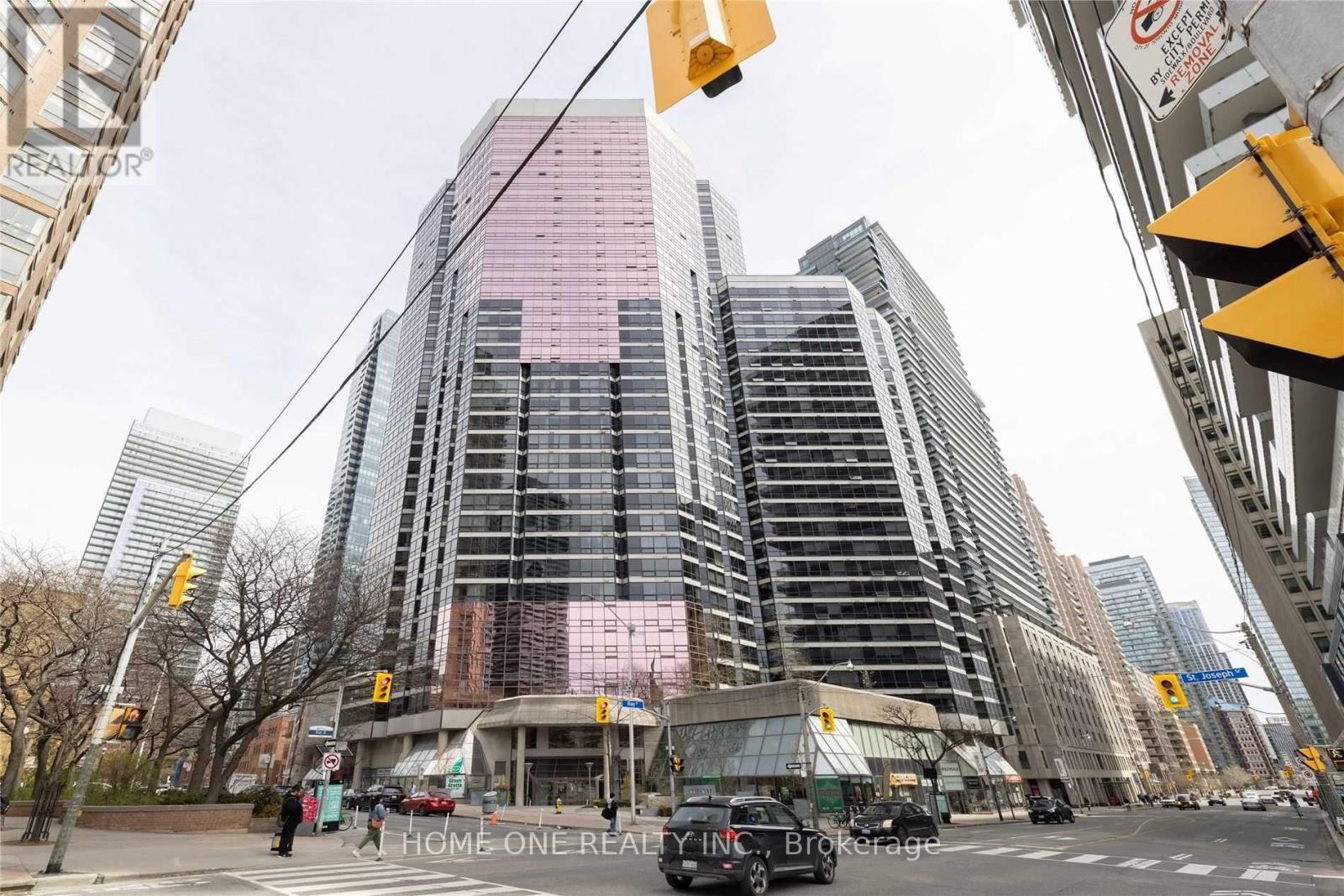2109 - 1001 BAY STREET, Toronto, Ontario