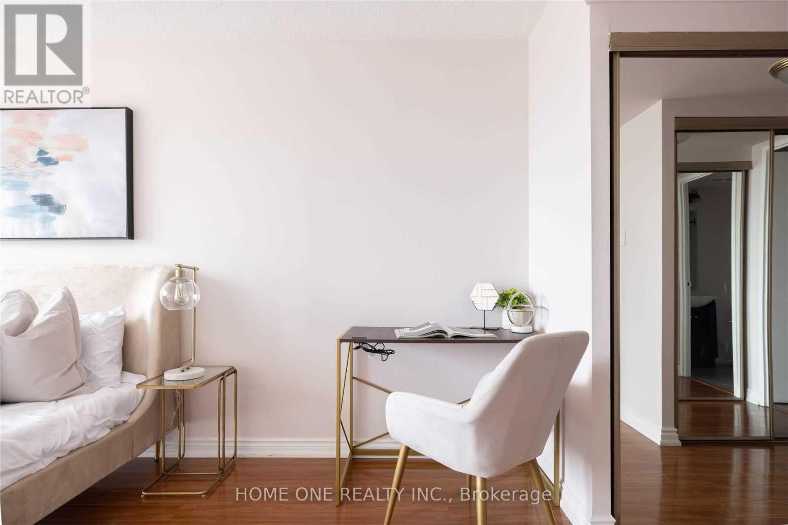 2109 - 1001 Bay Street, Toronto, Ontario  M5S 3A6 - Photo 12 - C12808856